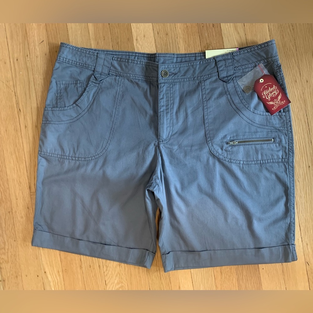 NWT FADED GLORY LITE GRAY 9” CARGO 100%COTTON SHORTS IN WOMENS SIZE 18